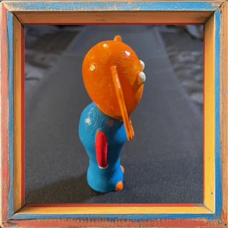 Orange Trunk a play figurine - Image 3